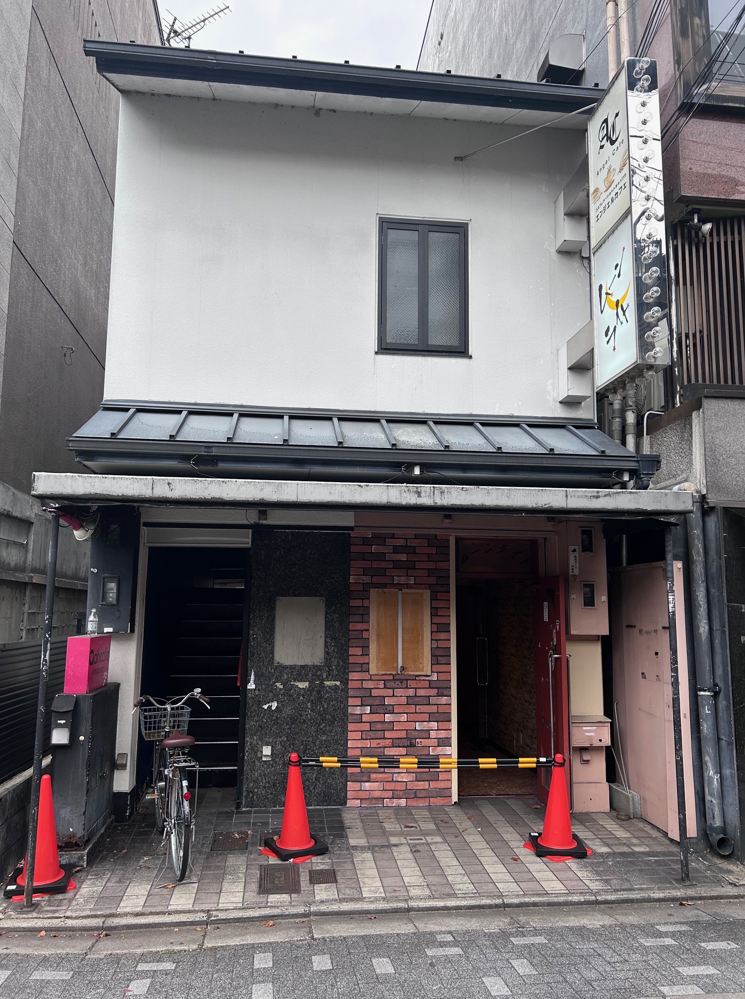 縄手新橋の建物